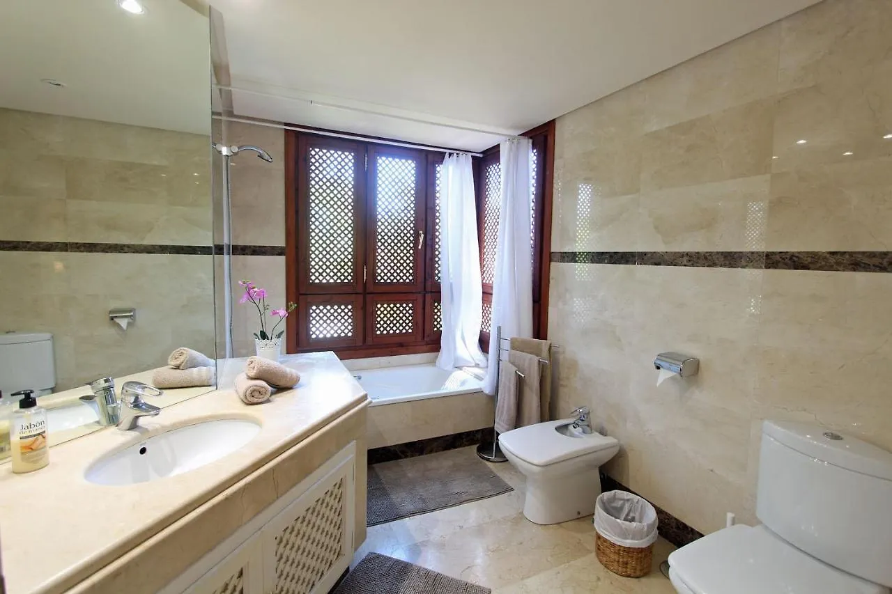 La Alzambra, Puerto Banus Apartment Marbella