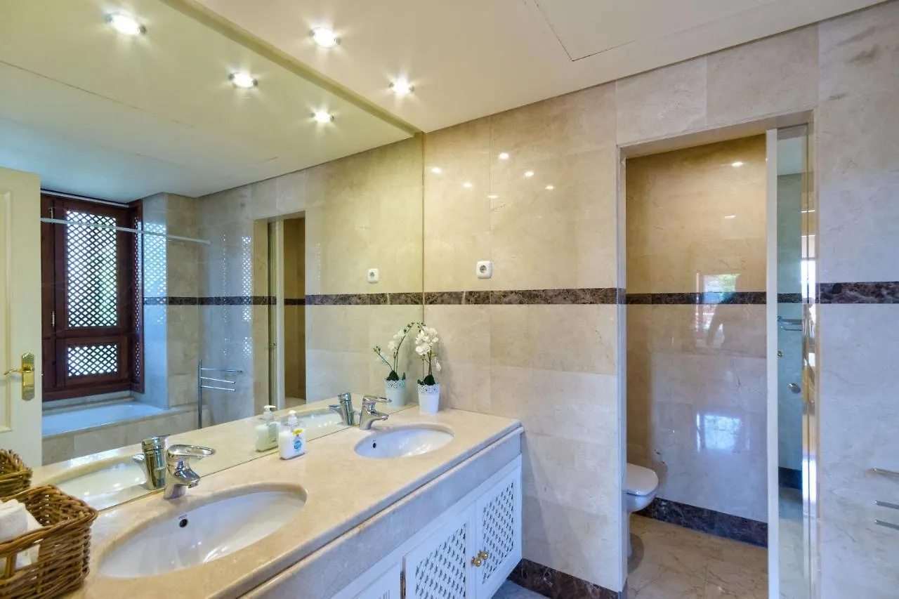 La Alzambra, Puerto Banus Apartment Marbella Spain